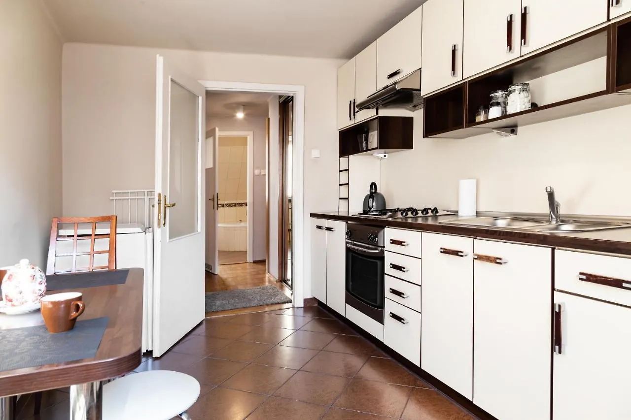 2 Bedroom Apartment, Heart of Krakow Tomasza st 0*,  Polska