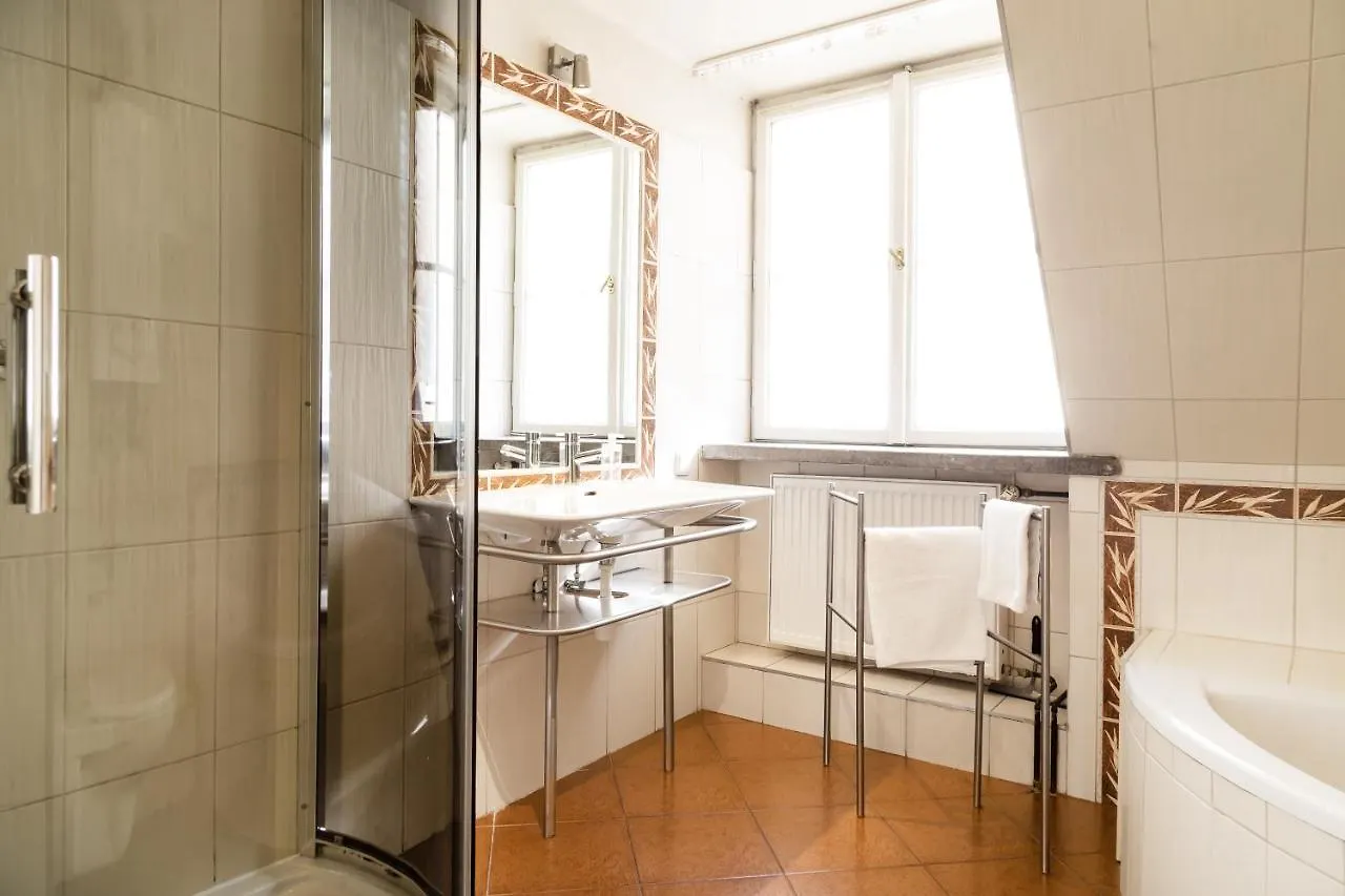 2 Bedroom Apartment, Heart Of Krakow Tomasza St 0*,